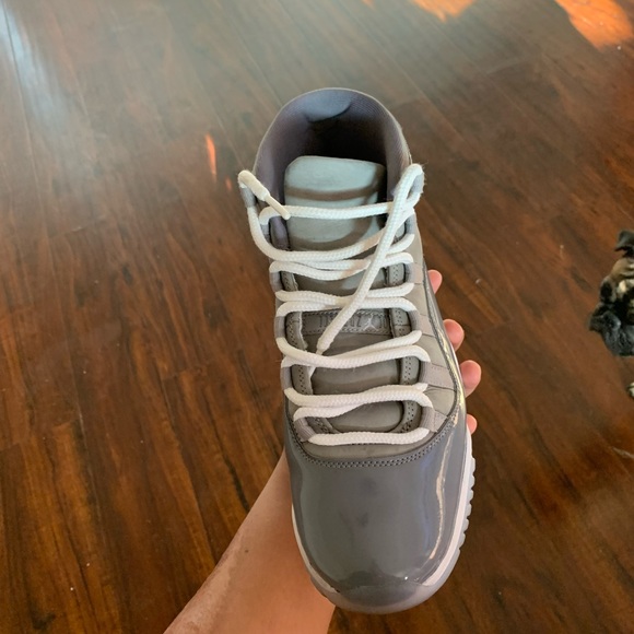 Jordan 11 cool greys - Picture 3 of 5